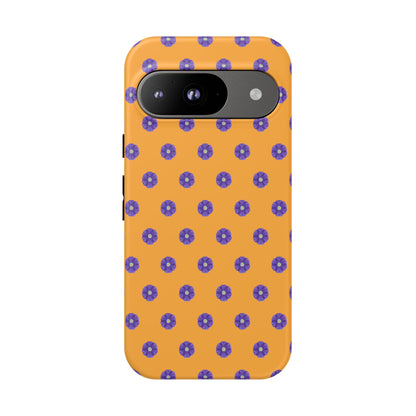 Coque Téléphone Samsung, iPhone & Google Pixel Renforcée Mate – Design Botanique Epuré Fleurs de Primevère sur Fond Ambre | Protection Antichoc | Idée Cadeau Femme