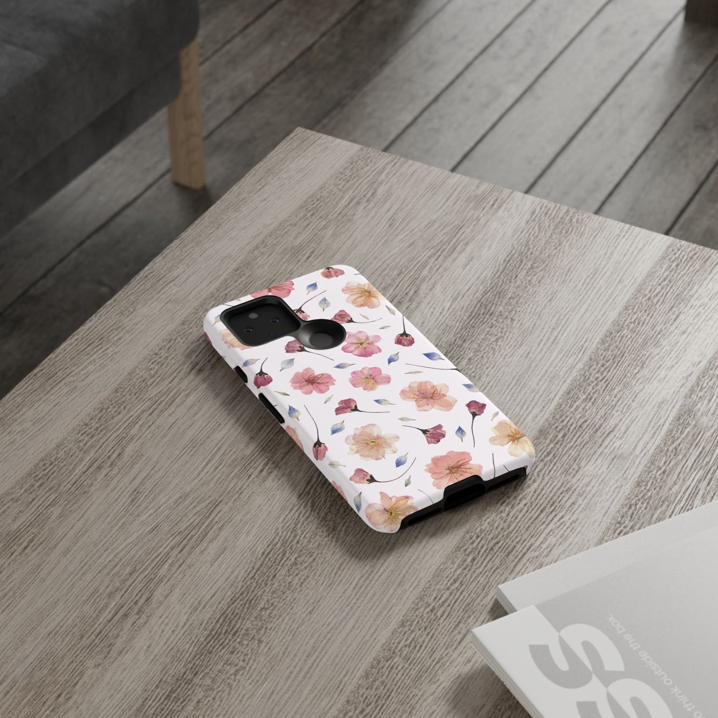 Coque Téléphone Samsung, iPhone & Google Pixel Renforcée Mate – Design Floral Fleurs de Cerisier sur Fond Blanc Poudré | Protection Antichoc | Idée Cadeau Femme