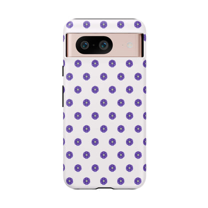 Coque Téléphone Samsung, iPhone & Google Pixel Renforcée Mate – Design Botanique Epuré Fleurs de Primevère sur Fond Blanc Perlé | Protection Antichoc | Idée Cadeau Femme