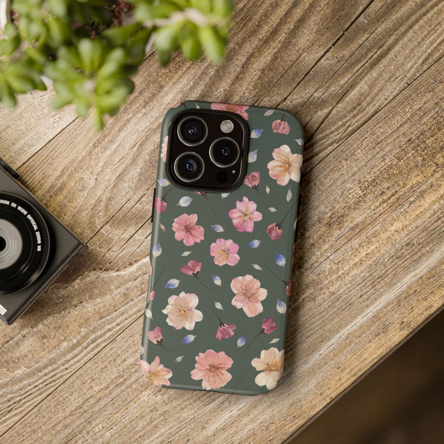 Coque Téléphone Samsung, iPhone & Google Pixel Renforcée Mate – Design Floral Fleurs de Cerisier sur Fond Verte Minéral | Protection Antichoc | Idée Cadeau Femme