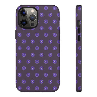 Coque Téléphone Samsung, iPhone & Google Pixel Renforcée Mate – Design Floral Epuré Fleurs de Primevère sur Fond Couleur Prune| Protection Antichoc | Idée Cadeau Femme