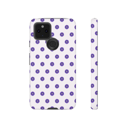 Coque Téléphone Samsung, iPhone & Google Pixel Renforcée Mate – Design Botanique Epuré Fleurs de Primevère sur Fond Blanc Perlé | Protection Antichoc | Idée Cadeau Femme