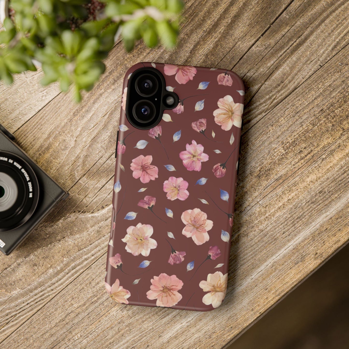 Coque Téléphone Samsung, iPhone & Google Pixel Renforcée Mate – Design Floral Fleurs de Cerisier sur Fond Bordeaux | Protection Antichoc | Idée Cadeau Pour Elle