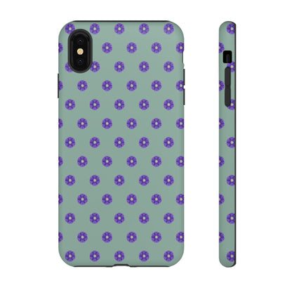 Coque Téléphone Samsung, iPhone & Google Pixel Renforcée Mate – Design Floral Epuré Fleurs de Primevère sur Fond Vert Eucalyptus | Protection Antichoc | Idée Cadeau Anniverssaire