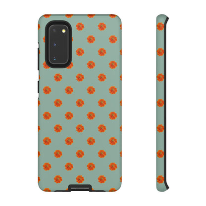 Coque Téléphone Samsung, iPhone & Google Pixel Renforcée Mate – Design Floral Epuré Fleurs de Cosmos Orange sur Fond Vert Eucalyptus | Protection Antichoc | Idée Cadeau Femme