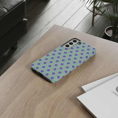 Coque Téléphone Samsung, iPhone & Google Pixel Renforcée Mate – Design Floral Epuré Fleurs de Primevère sur Fond Vert Eucalyptus | Protection Antichoc | Idée Cadeau Anniverssaire