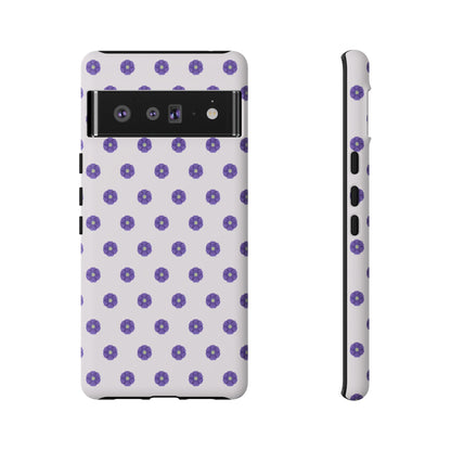 Coque Téléphone Samsung, iPhone & Google Pixel Renforcée Mate – Design Botanique Epuré Fleurs de Primevère sur Fond Blanc Perlé | Protection Antichoc | Idée Cadeau Femme