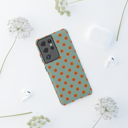 Coque Téléphone Samsung, iPhone & Google Pixel Renforcée Mate – Design Floral Epuré Fleurs de Cosmos Orange sur Fond Vert Eucalyptus | Protection Antichoc | Idée Cadeau Femme