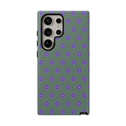 Coque Téléphone Samsung, iPhone & Google Pixel Renforcée Mate – Design Floral Epuré Fleurs de Primevère sur Fond Vert Minéral | Protection Antichoc | Idée Cadeau Femme