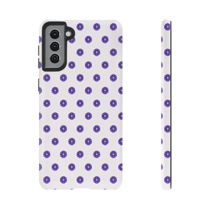 Coque Téléphone Samsung, iPhone & Google Pixel Renforcée Mate – Design Botanique Epuré Fleurs de Primevère sur Fond Blanc Perlé | Protection Antichoc | Idée Cadeau Femme