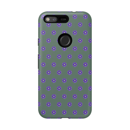 Coque Téléphone Samsung, iPhone & Google Pixel Renforcée Mate – Design Floral Epuré Fleurs de Primevère sur Fond Vert Minéral | Protection Antichoc | Idée Cadeau Femme