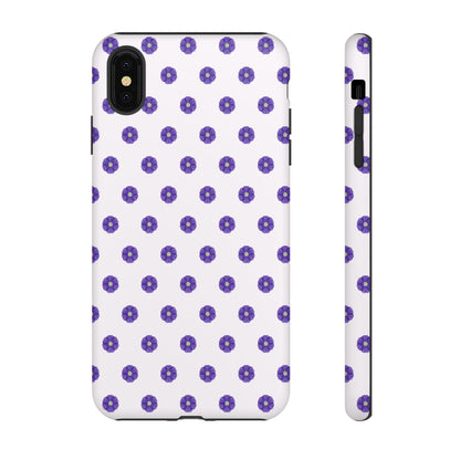 Coque Téléphone Samsung, iPhone & Google Pixel Renforcée Mate – Design Botanique Epuré Fleurs de Primevère sur Fond Blanc Perlé | Protection Antichoc | Idée Cadeau Femme
