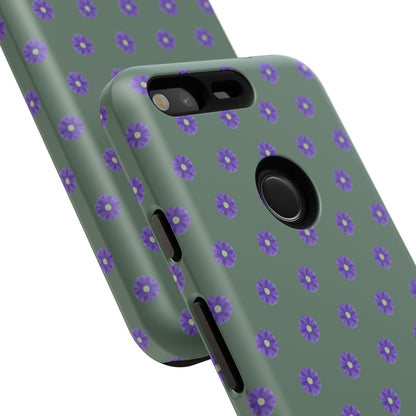 Coque Téléphone Samsung, iPhone & Google Pixel Renforcée Mate – Design Floral Epuré Fleurs de Primevère sur Fond Vert Minéral | Protection Antichoc | Idée Cadeau Femme