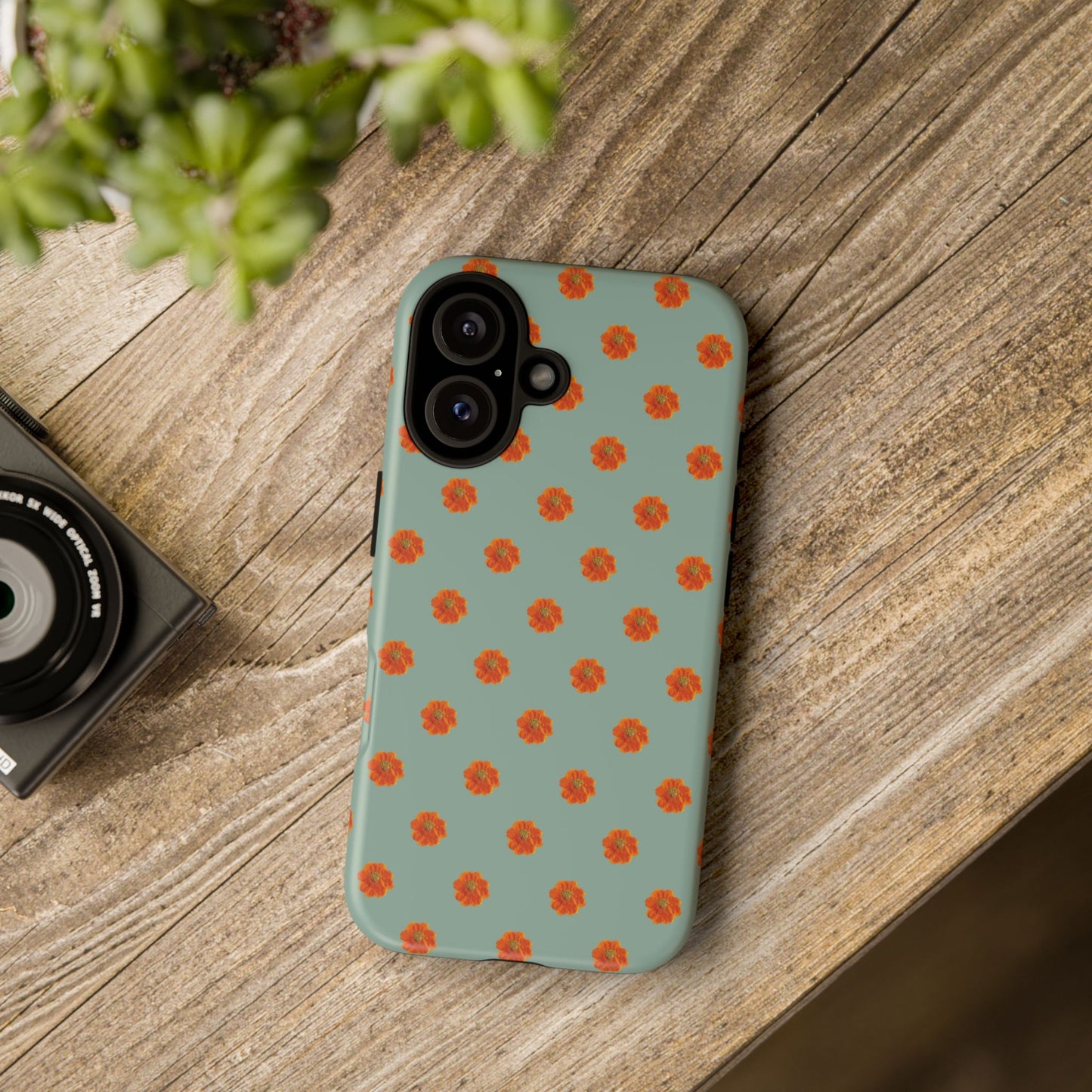 Coque Téléphone Samsung, iPhone & Google Pixel Renforcée Mate – Design Floral Epuré Fleurs de Cosmos Orange sur Fond Vert Eucalyptus | Protection Antichoc | Idée Cadeau Femme