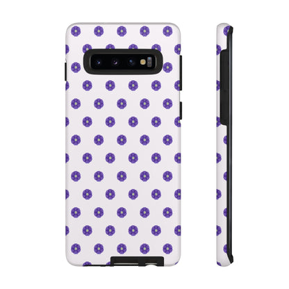 Coque Téléphone Samsung, iPhone & Google Pixel Renforcée Mate – Design Botanique Epuré Fleurs de Primevère sur Fond Blanc Perlé | Protection Antichoc | Idée Cadeau Femme