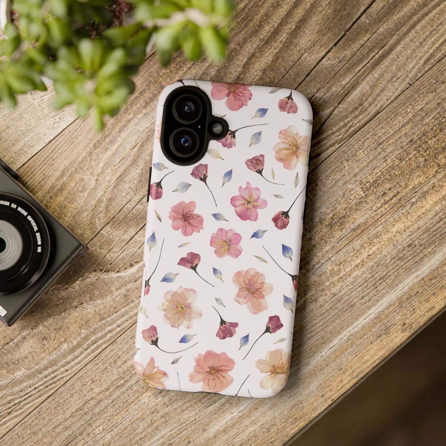 Coque Téléphone Samsung, iPhone & Google Pixel Renforcée Mate – Design Floral Fleurs de Cerisier sur Fond Blanc Poudré | Protection Antichoc | Idée Cadeau Femme