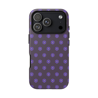Coque Téléphone Samsung, iPhone & Google Pixel Renforcée Mate – Design Floral Epuré Fleurs de Primevère sur Fond Couleur Prune| Protection Antichoc | Idée Cadeau Femme