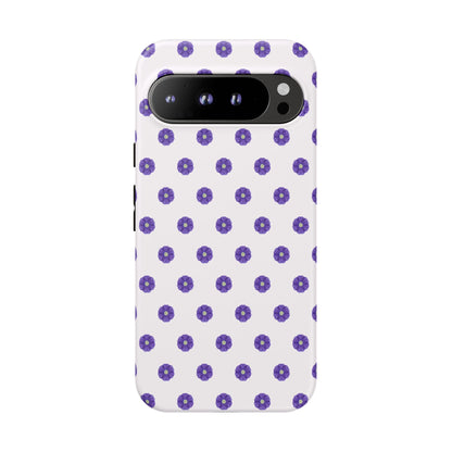 Coque Téléphone Samsung, iPhone & Google Pixel Renforcée Mate – Design Botanique Epuré Fleurs de Primevère sur Fond Blanc Perlé | Protection Antichoc | Idée Cadeau Femme