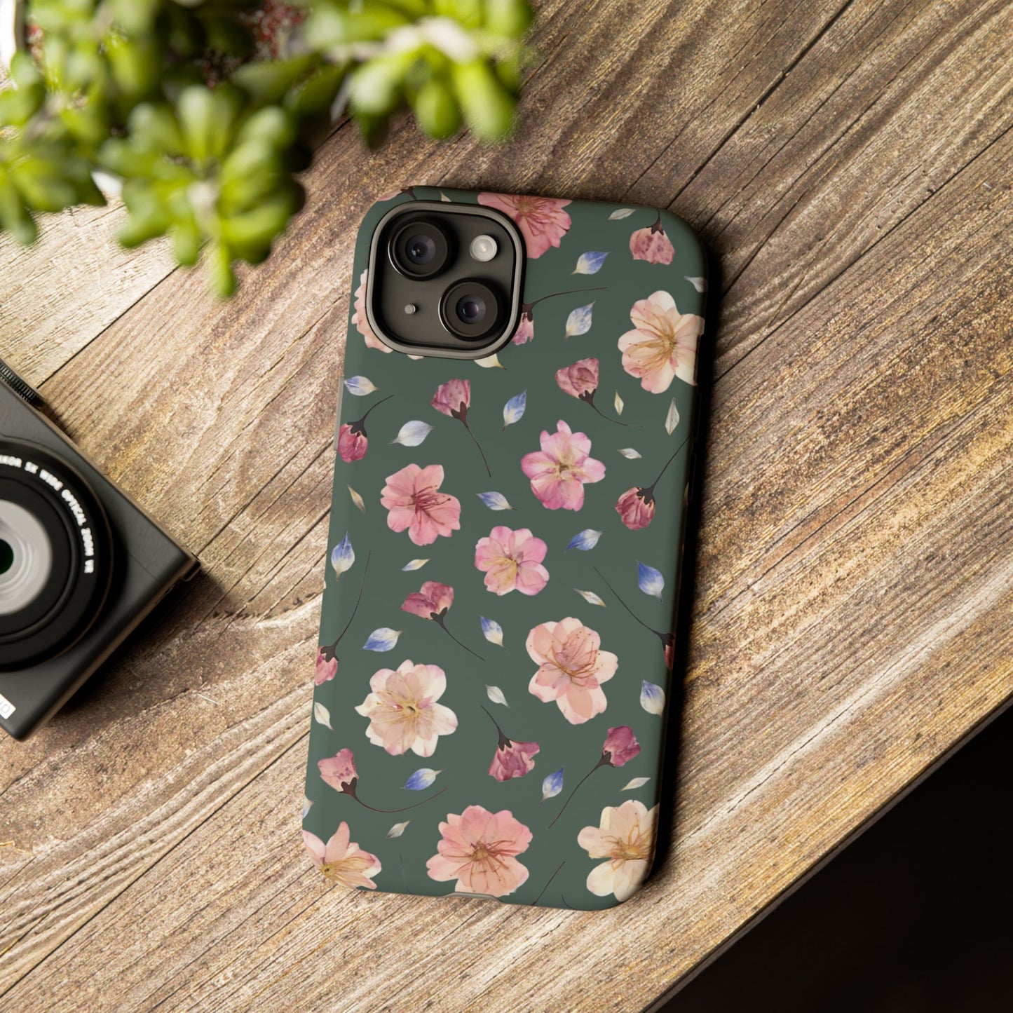 Coque Téléphone Samsung, iPhone & Google Pixel Renforcée Mate – Design Floral Fleurs de Cerisier sur Fond Verte Minéral | Protection Antichoc | Idée Cadeau Femme