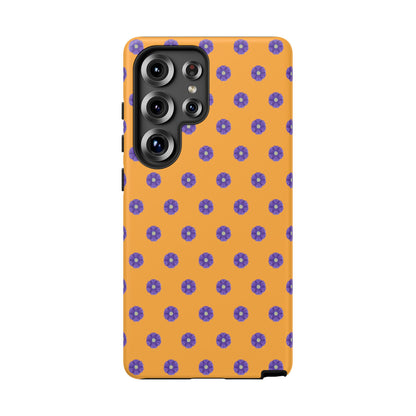 Coque Téléphone Samsung, iPhone & Google Pixel Renforcée Mate – Design Botanique Epuré Fleurs de Primevère sur Fond Ambre | Protection Antichoc | Idée Cadeau Femme
