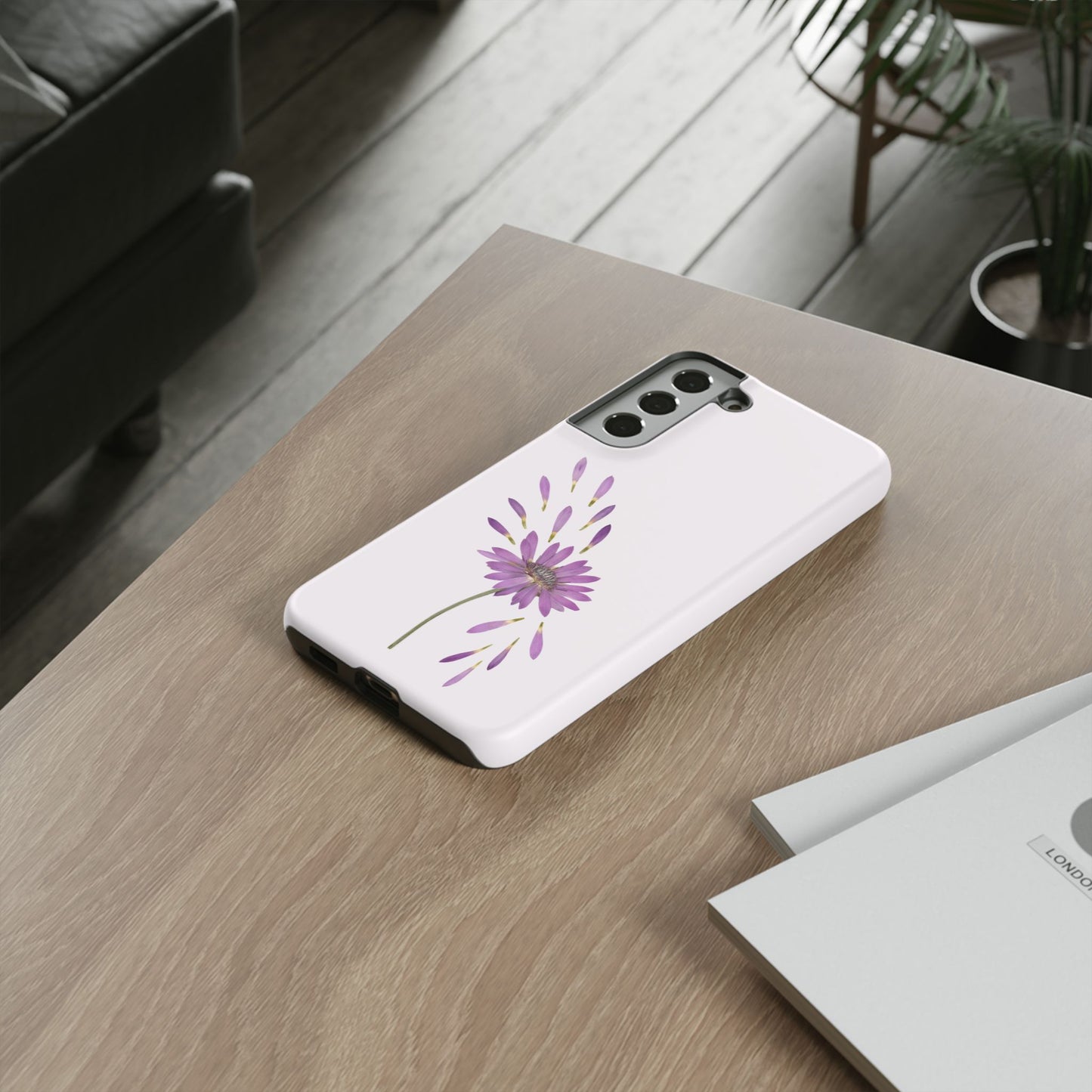 Coque Téléphone Samsung, iPhone & Google Pixel Renforcée Mate – Design Floral Epuré sur Fond Blanc Perlé | Protection Antichoc | Idée Cadeau Femme